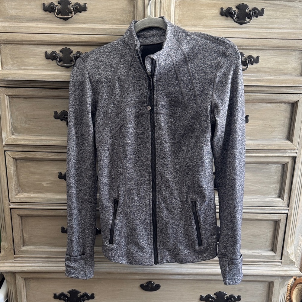 lululemon athletica weathered Gray define jacket